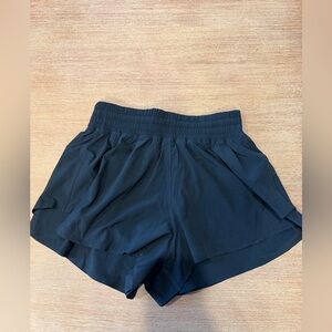 Lululemon Shake It Out High-Rise Running Short 2.5"